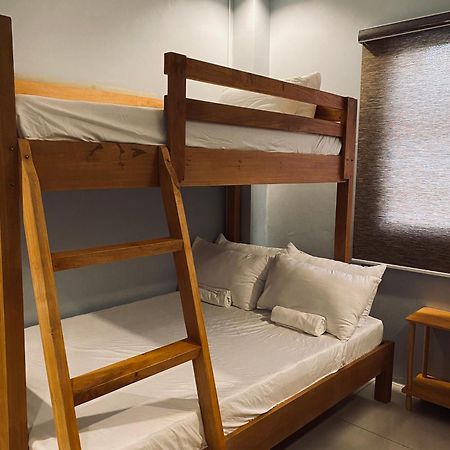 Lakayo Hillside Apartelle San Juan  Eksteriør billede